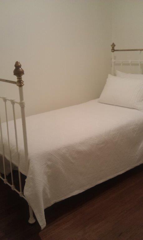 Annies Garden Cottage Χόμπαρτ Δωμάτιο φωτογραφία